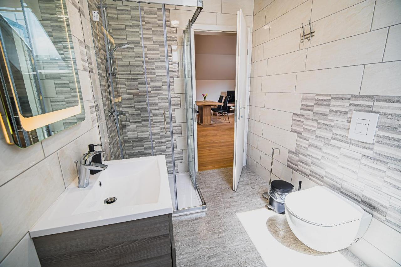 Mojcin Pisker Apartment House Kranj Exterior foto
