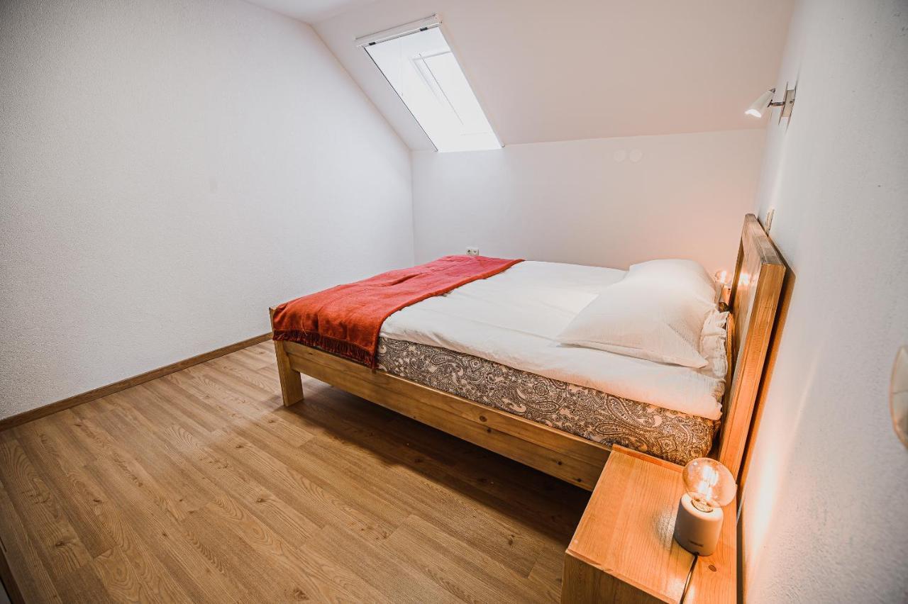 Mojcin Pisker Apartment House Kranj Exterior foto